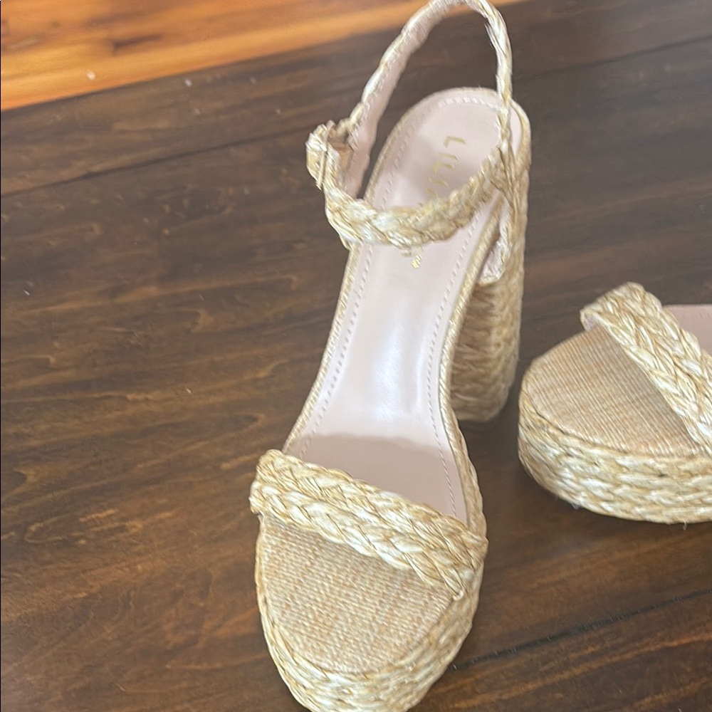 Women's Tan Platform Sandals